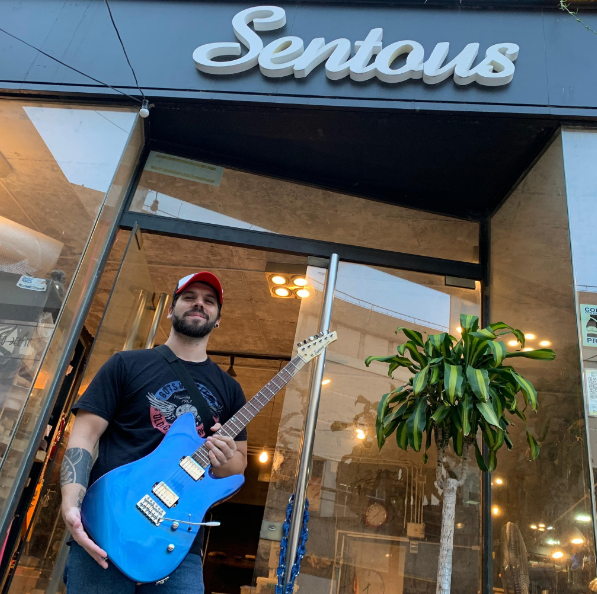 Sentous Guitars